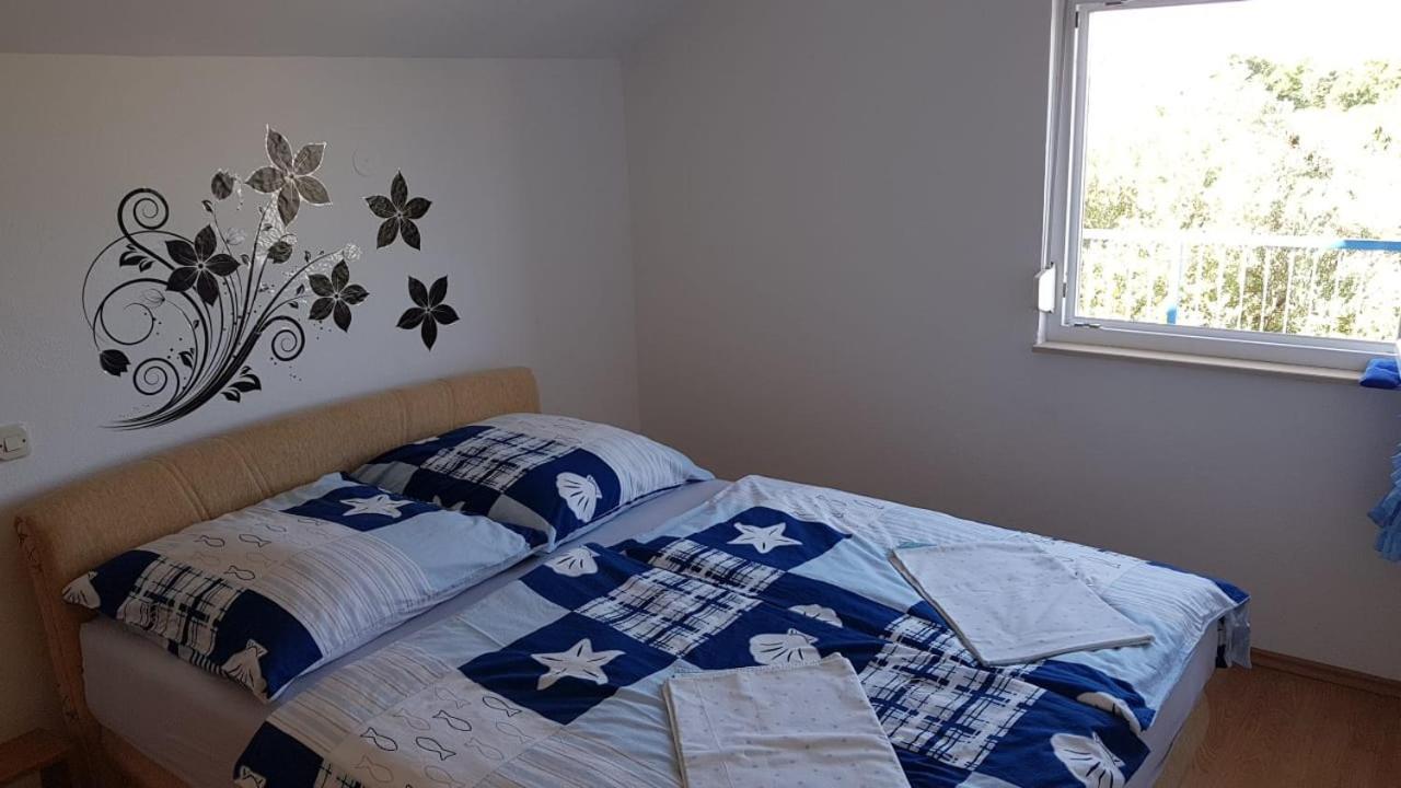 Apartment Mary Sukošan Kültér fotó